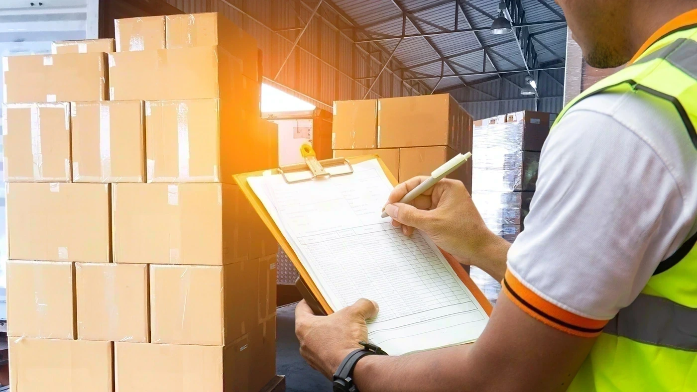 اخذ مجوز های قانونی واردات و صادرات